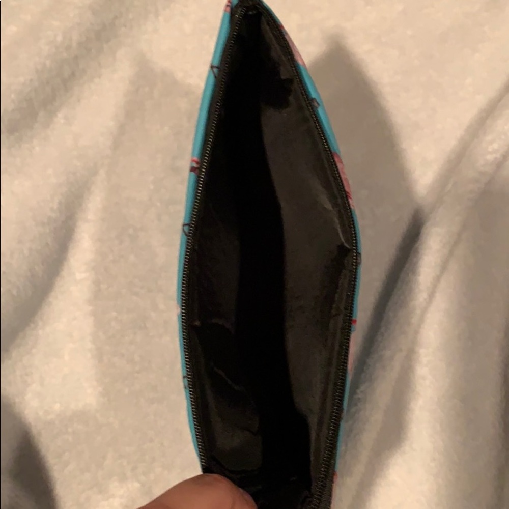 Makeup Pouches - Picture 5 of 5